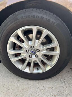Volvo XC60 2.4D D5 AT/6 AWD - 12