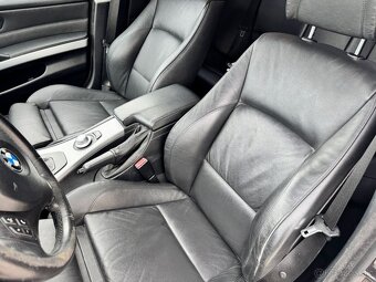 BMW 3 E90 320d 120kW - 12