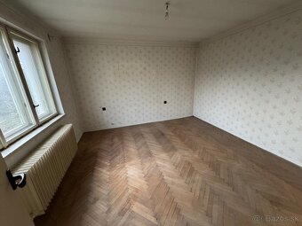 -predaj rodinného domu s predzáhradkou a záhradou o rozlohe - 12
