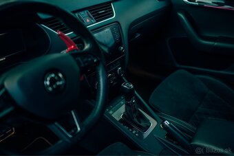 Škoda Octavia 3 vRS 2.0 TSI 245 - 12