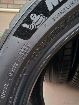 MICHELIN PILOT SPORT 5 235/45 R18 DEMO - 12