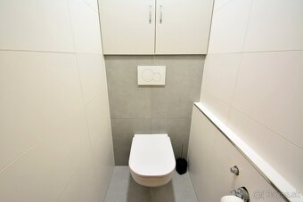 Na predaj 3 - izbový byt Poprad, ulica Letná s balkónom a vý - 12