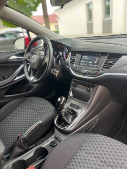 Opel Astra 1.4i 74kw 80 000km kupovane na SR - 12