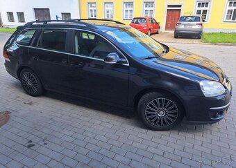 Volkswagen Golf 1,9 TDI Comfortline Variant nafta manuál - 12