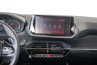 16-PEUGEOT 208, 2022, benzín,1.2i Automat , 74 kW - 12