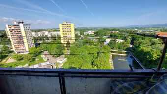 3-izb. byt v Leviciach - Centrum - M.R.Štefánika - 2x balkón - 12