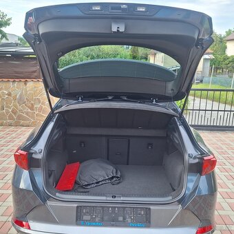Cupra Formentor 1.4 TSI eHybrid 245k DSG Veloz TOP STAV - 12