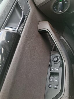 Škoda Superb Combi L&K nadštandardná výbava +kamera - 12