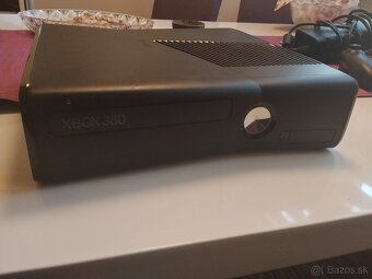 Xbox 360 500GB+Kinect set+2 ovládače+8hier - 12