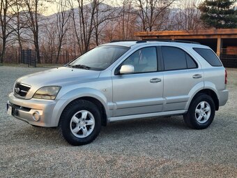 KIA SORENTO 2,5CRDi  4x4 - 12