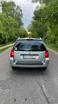 Peugeot 307 SW - 12