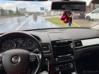 Volkswagen Touareg 3.0 V6 TDi - 12
