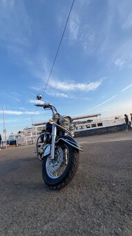 Yamaha Dragstar 650 r.v2007 - 12