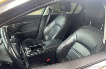 Jaguar XE 2.0 I4D Prestige AT,ťažné - 12