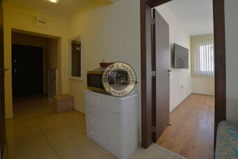 Apartmán 3+kk s bazénom Slnečné Pobrežie, Bulharsko - 12