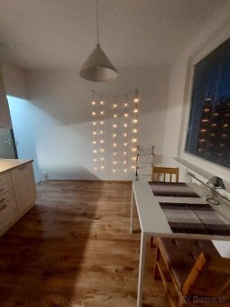 Prenajmem slnečný jednoizbový byt s balkónom v Nitre - 12