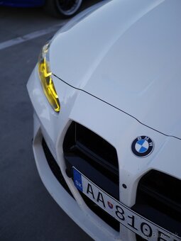 Predám zrkadlovku Nikon D3100 s objektívom NIKKOR - 12