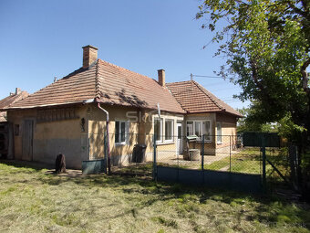 Na predaj rodinný dom 120 m2, pôvodný stav, pozemok 2091 m2, - 12