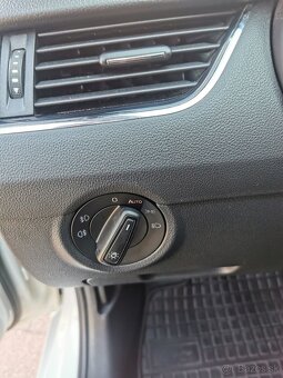 Škoda Octavia Combi 1.6 TDI 2017 85KW M5 - 12
