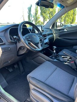 Hyundai Tucson 1.6 GDi Style - 12