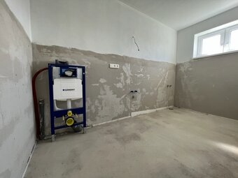 Predaj NOVOSTAVBY 5 izb. rodinných domov v štádiu holodomu - 12