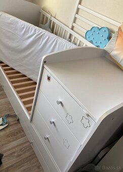 Detská kombinovaná postieľka s prebalovacím pultom - 12
