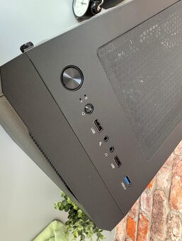 Ryzen 7 3700X\16GB\RTX 3070\SSD\850W Zdroj - 12