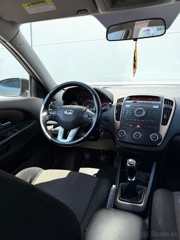 Kia Ceed 1.6crdi 85Kw - 12