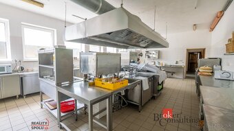 Hotel Husárik – ikonický horský hotel s dušou Kysúc a si - 12