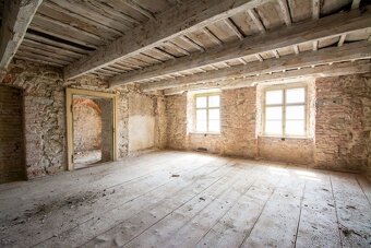 Na predaj rodinný dom Kežmarok Hradné námestie - 12