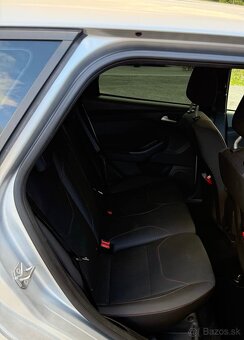 Ford Focus Kombi 1.5 EcoBoost ST Line - 12
