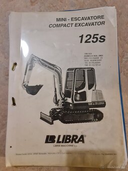 Pasovy bager Libra 125S - 12
