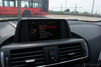 BMW 116i Advantage - 12