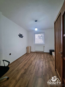 Na prenájom 3-izbový byt v meste Nové Zámky - 12