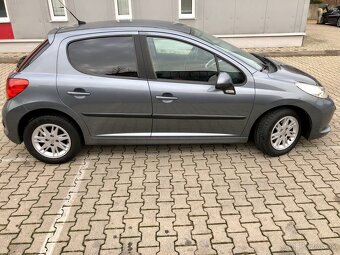 Peugeot 207 1.4 benzin - 12