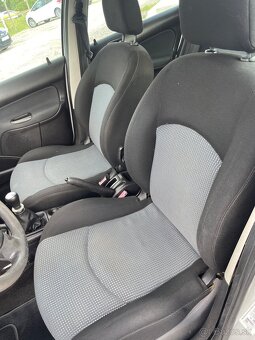 Peugeot 206 SW 1,4i  55 kW - 12