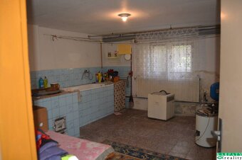 Na predaj veľký dvojgeneračný rodinný dom pri lese na Záhorí - 12