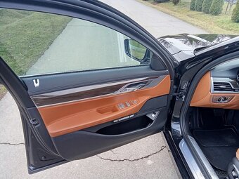 BMW 730D rok2017 luxury - 12