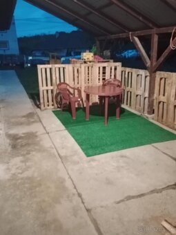 Zrekonštruovaný,zariadený dom pripravený na nasťahovanie - 12