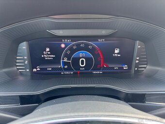 Škoda Superb Combi 2.0 TDI SCR Style DSG - 12