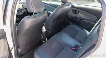 Toyota Yaris 1.5 HybridSD Style - 12