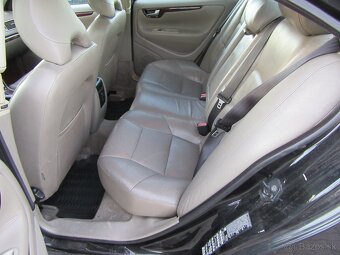 Volvo S60 2,4D AUTOMAT, TK+EK do novembra 2027 - 12