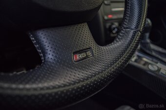 Audi RS5 V8 quattro - 12