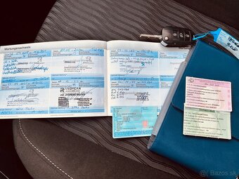 Peugeot 308 SW 1.6HDi - 12