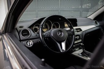 Mercedes-Benz C220CDI kombi / w204 / - 12