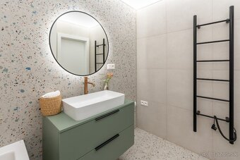 Nová Dubnica – Dizajnový 3-izbový byt s balkónom po kompletn - 12