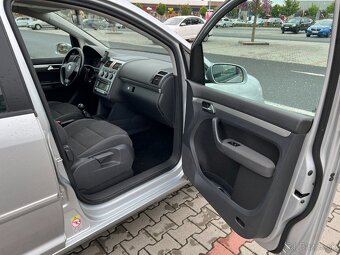 Volkswagen Touran 2.0 TDi 125kw 6 rychl TZ - 12