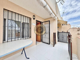 Dom 3+kk s terasou a bezénom Torrevieja-La Mata, Španielsko - 12