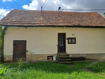 Na predaj 2 rodinné domy -Alekšince len 13km NR - 12