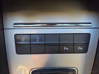 Škoda Octavia Combi 1.6 TDi DSG r.v. 2016 - 12